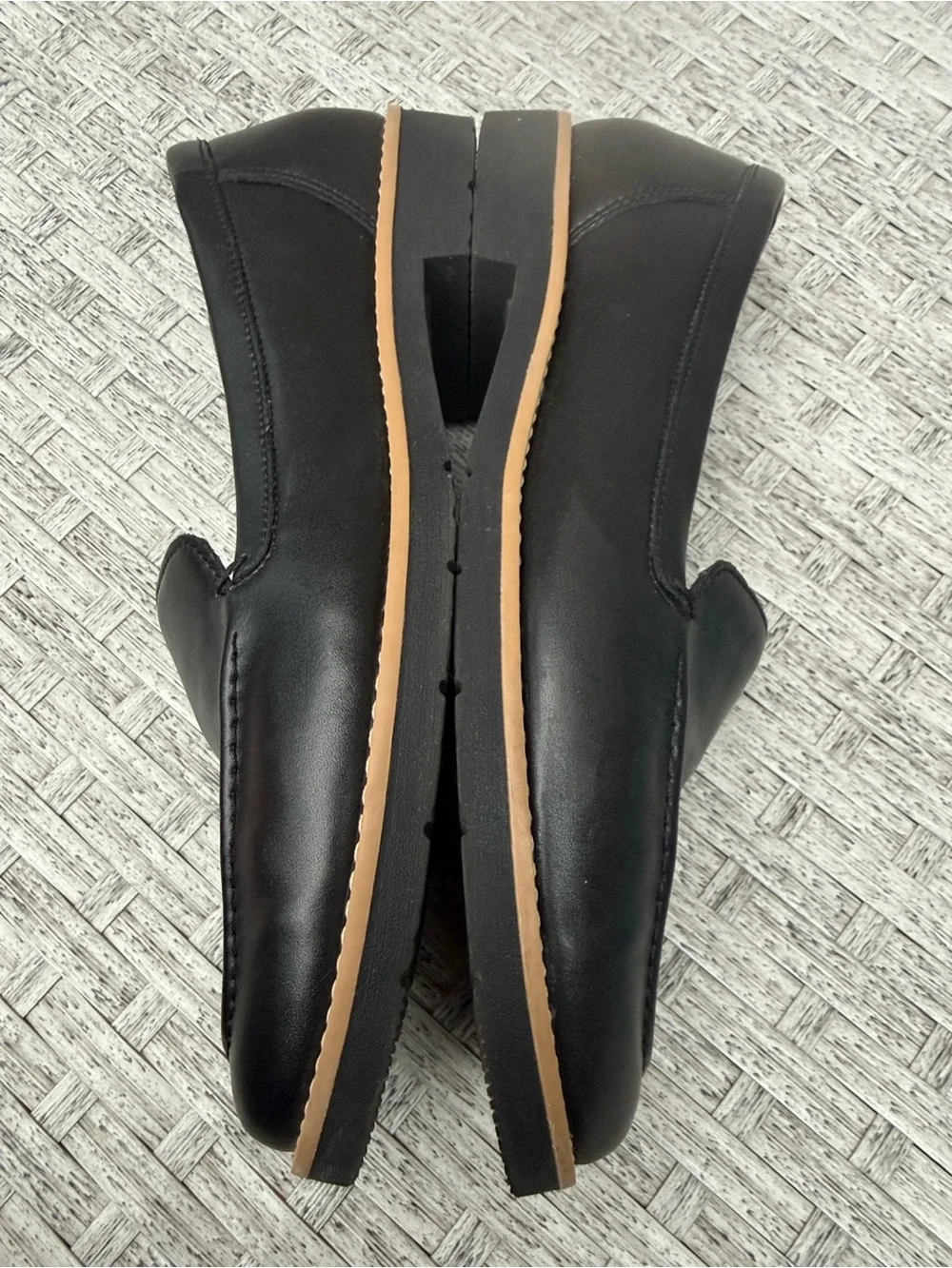 ALDO Black Leather Slip-On Almond Tie Platform Loafers Size 8.5